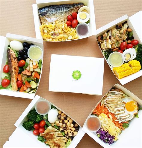 Orders over $25, and when you subscribe to regularly scheduled shipments, you'll save five percent on each snack. 10 Healthy Food Delivery Malaysia Services - FoodTime