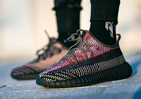 2019 adidas ultra boost 19 triple all black g27508 new men. PREMIERES IMAGES : ADIDAS YEEZY 350 V2 YECHEIL - Blog
