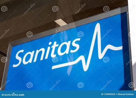 Sanitas Logo Auf Sanitas Mitte Redaktionelles Bild Bild Von