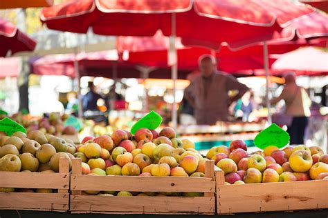 The 10 Best Farmers Markets In Connecticut