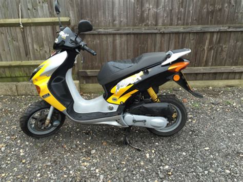 They are designed and tested by our expert customers before they come in the market! HONDA SCOOTER MOPED 50CC SZX50X-1 YELLOW 2002 52 REG MOT ...