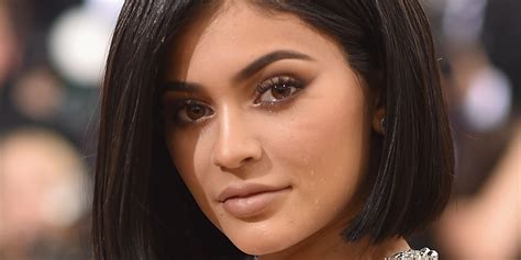 How To Get Kylie Jenner's Eye Makeup Look, Without Buying Kyshadow | The Huffington Post