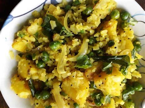 Aloo Matar Poha Potato Green Peas Flattened Rice My Dainty Kitchen
