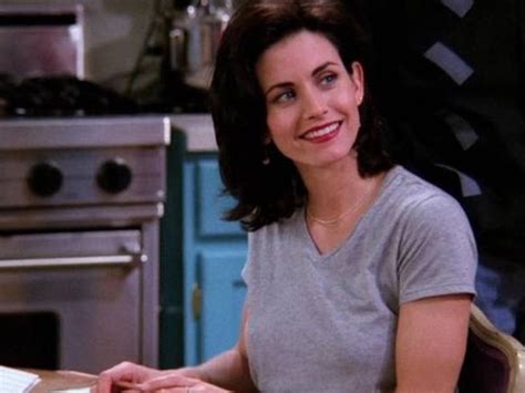 Monica geller on friends dated several man before finding her true love. The Friends Theory About Monica Geller That Might Just Be True | Nova 100