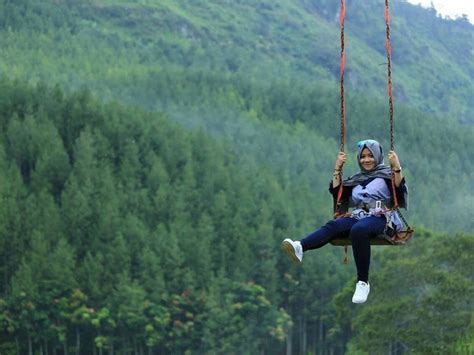 Ayunan Langit Watu Jaran Tempat Wisata Yang Menantang Adrenalin Wiskp