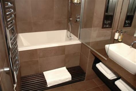 Given its dimensions, some homeowners may not be able to install the villager, but its $379. Deep Soaking Tubs | Japanese Soaking Bath Tubs | Extra ...