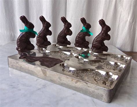 Candy Mold Easter Bunny Chocolate Vintage 1940s Etsy Chocolate