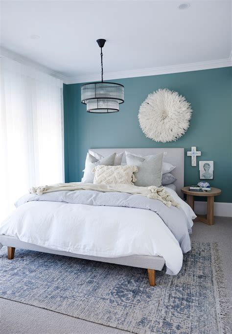 If you're tight on time and money, here are some easy tips for a master bedroom refresh. Three Birds Renovations - House 9 - Guest Bedroom | Teal ...