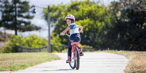 6 Tips To Teach A Child To Ride A Bike