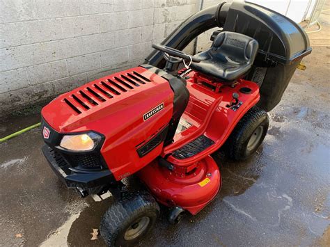 42in Craftsman T1400 Riding Lawn Tractor With Rear Twin Bagger Clean