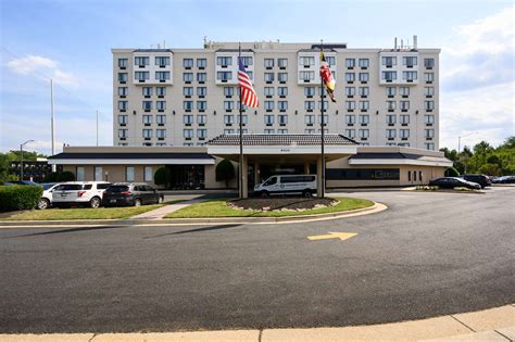 Harborside Hotel Oxon Hill Md See Discounts