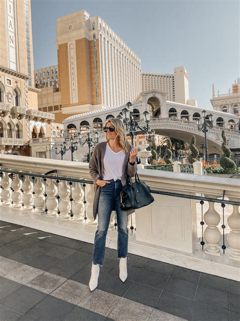 What To Wear In Las Vegas One Small Blonde Dallas Fashion Blogger