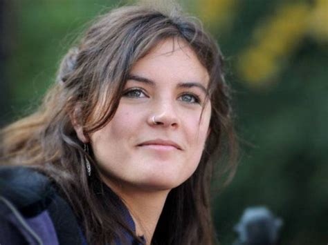 Student uprising leader brings charisma to a chilean winter camila vallejo's call for better and cheaper education has seen student protests. Camila Vallejo de acuerdo con una salida soberana al mar ...