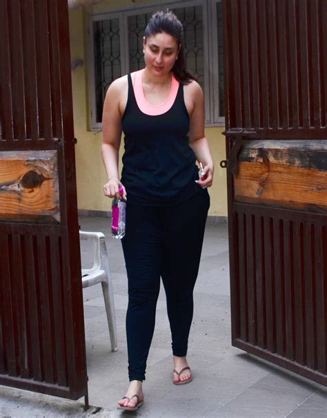 Sweaty And Sexy Only Kareena Kapoor Khan Can Look This Stunning Post Yoga Sessions Bollywood
