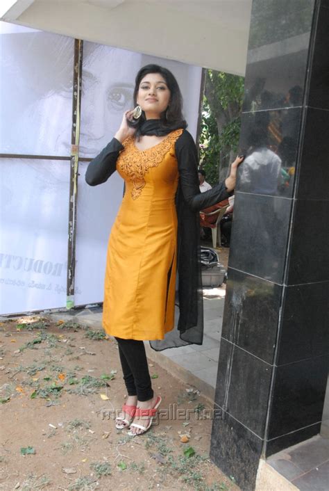 Picture 589039 Actress Oviya Hot Photos In Orange Silk