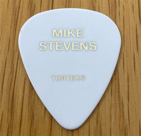 Mike Stevens Jeff Lynnes Elo Stage Used Guitar Pick Plectrum Ebay