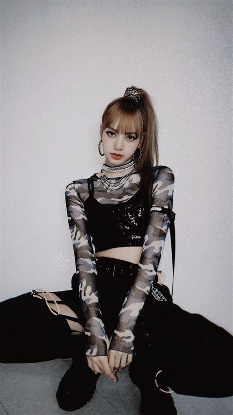 As melhores fotos de blackpink and bts. BLACKPINK's Lisa Got Scammed 1 Billion KRW By Former ...