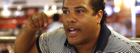 Ronaldinho came to barcelona in the summer of 2003 to head the new club project which began with frank rijkaard as manager. Entrevista com Assis Moreira, irmão e empresário de ...