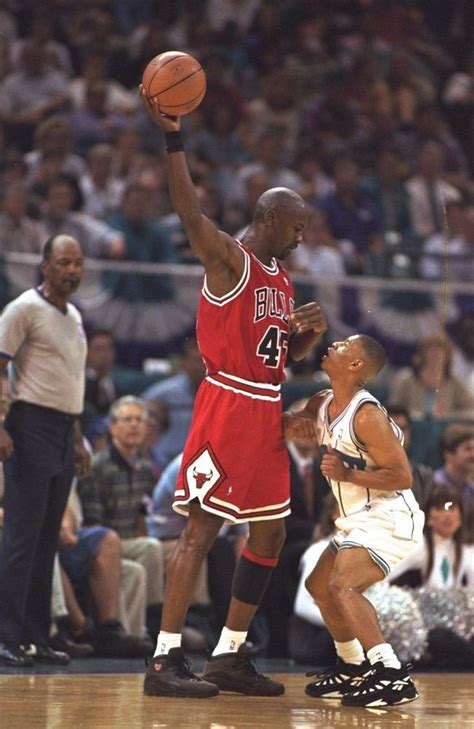 I can still touch the rim. Video: Bogues' grandson has got game | Fox Sports