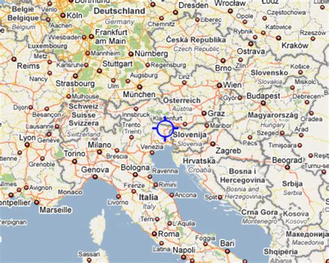 Le mappe delle stazioni mostrano subito una panoramica di piste e impianti presenti nelle località sciistiche della regione europa. Comune di Venzone: Mappa Europa