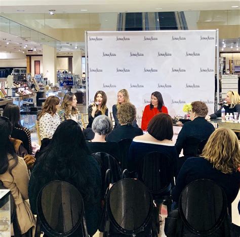 Come visit révive at this luxurious neiman marcus store in short hills, nj. Neiman Marcus Short Hills Beauty | DailyFashionista.com