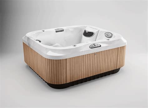 J 315 3 Person Hot Tub Ultra Modern Pool And Patio