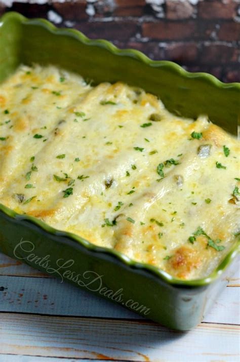 These sour cream chicken enchiladas are the best enchiladas i have ever eaten. Sour Cream Chicken Enchiladas recipe. This is my FAVORITE ...