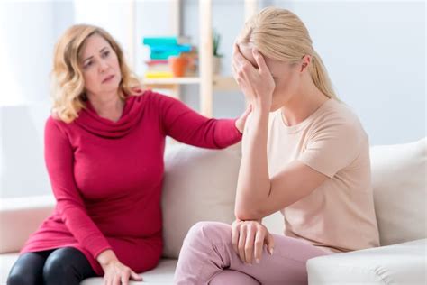 5 Tips For Helping A Friend Recover From Divorce