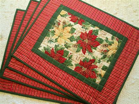 This mat is perfect for a music lover or as a small. Items similar to Quilted Christmas Placemats - Poinsettias ...