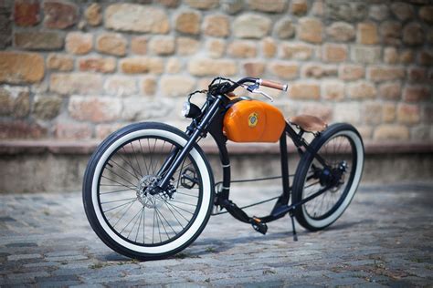 Otocycles Electric Bikes Retro Style The Strength Of Architecture