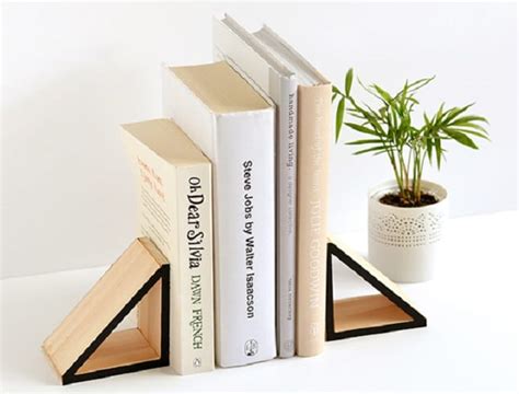 40 Decorative Diy Bookends To Spruce Up Your Shelves