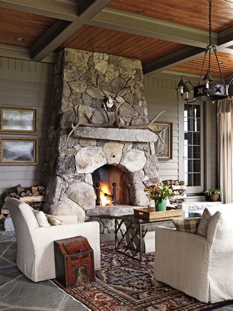 Inviting Spaces & Cozy Fireplaces