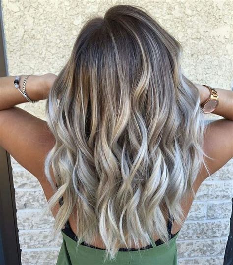 Trendy Ombre Hair Coloring That Must You Try Grijs Blond Haar Haar Kleuren Blond Grijs