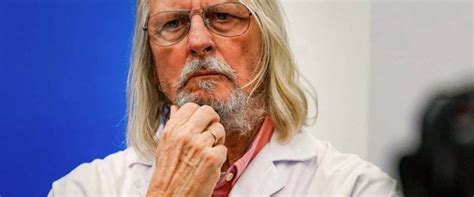 .a prescrit mon traitement, c'est que j'ai une influence sur la prescription qui est notable, a précisé didier raoult ce jeudi sur bfmtv. Coronavirus : le professeur Didier Raoult annonce qu'il y ...