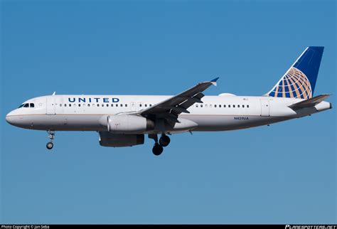 N429ua United Airlines Airbus A320 232 Photo By Jan Seba Id 1077378