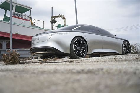 Mercedes eqs release date, range, performance and features. Mercedes EQS - dieser Stromer will die S-Klasse abhängen ...