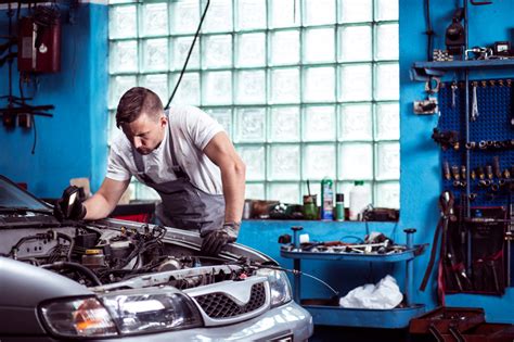 Pros With Car Repair Training Weigh in: 3 Ways Car Maintenance Has ...