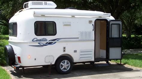12 Best Small Travel Trailers With Bathrooms Mr Rv