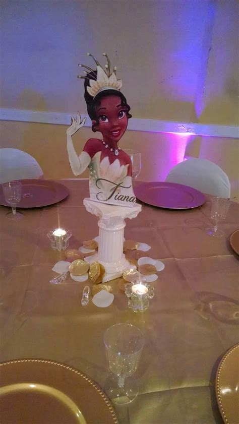 Princess and the frog theme centerpiece | Frog theme, Party girls