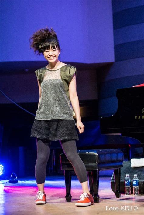 From progarchives.com, the ultimate progressive rock music website. Hiromi Uehara | アーティスト, モデル, 演奏