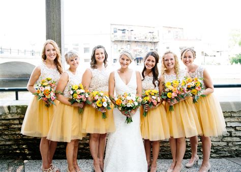 Yellow And White Short Bridesmaid Dresses