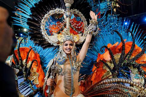 Amanda Perdomo Celebrates After Being Crowned Queen Of The Santa Cruz Carnival In Tenerife