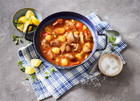 Putenbrust pute onepot putengulasch kartoffeln paprika Chana