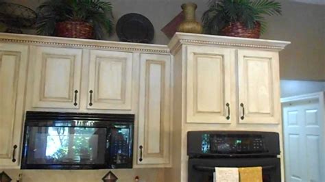 Since advance is a waterborne alkyd paint, it is easy to use and cleans up with soap and water, unlike. Crackle finish on kitchen cabinets, also china crackle, new backsplash, new granite - YouTube