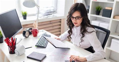 Jika diartikan, purchase adalah pembelian, order adalah pesanan. Fungsi, Cara dan Contoh Purchase Order Barang - Bee.id