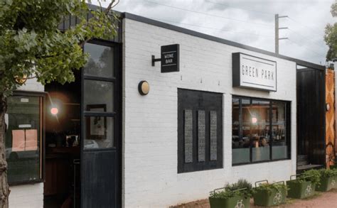Park Street Dining Review Ratings & Information