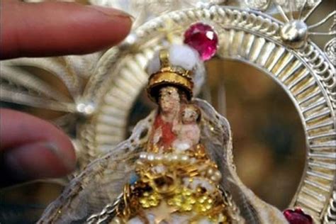 Restauran La Imagen De La Virgen M S Peque A Del Mundo Valores Religiosos