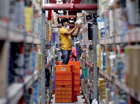 Boom time: The fraught rise of the retail apps