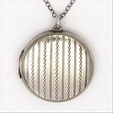 Engraved Silver Locket Pictures