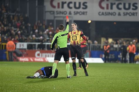 Maybe you would like to learn more about one of these? KV Mechelen bekomt strafvermindering, Zulte-Waregem vangt ...